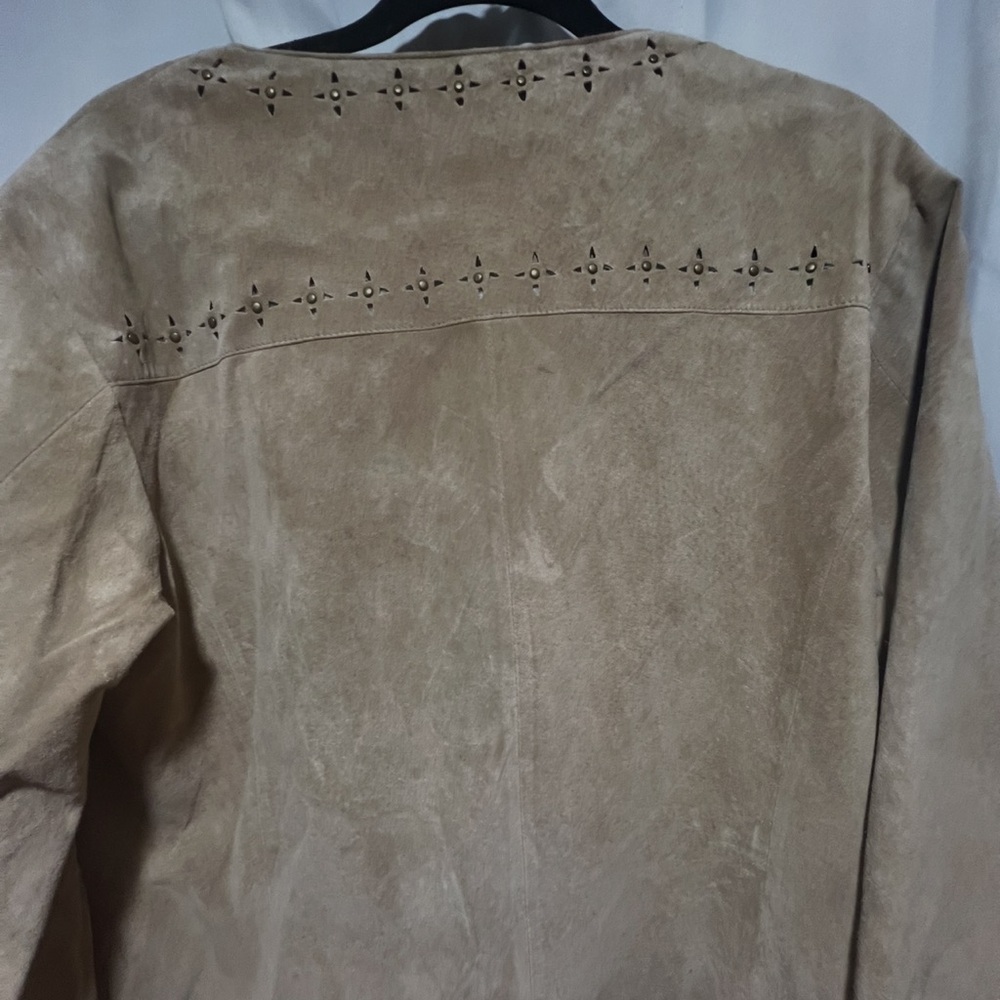 Cabela’s Tan Genuine Leather Zip Jacket Cutout Stud Detail Women’s Medium - Picture 7 of 8